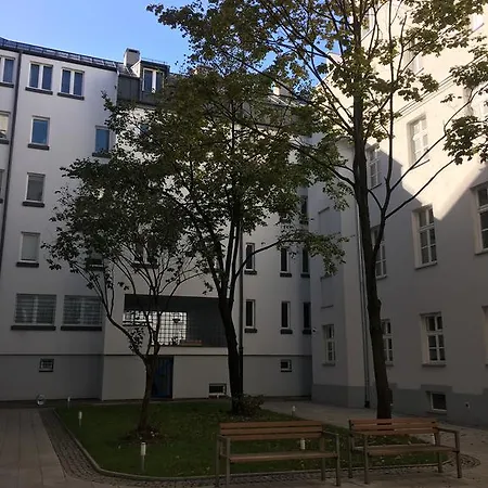 Poznanska Metro Centrum By Bookinghost Warszawa