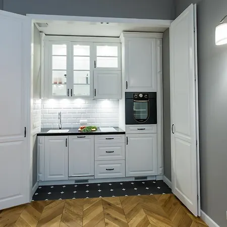 Poznanska Metro Centrum By Bookinghost * Varsovie